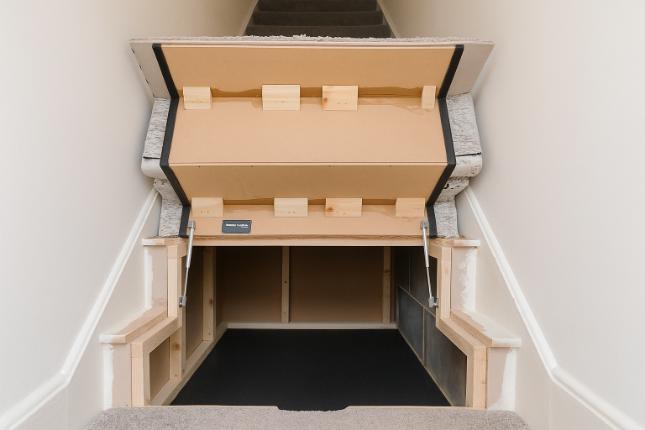 Lift Up Stairs Storage